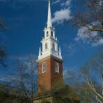 Continua il braccio di ferro tra Harvard e Trump